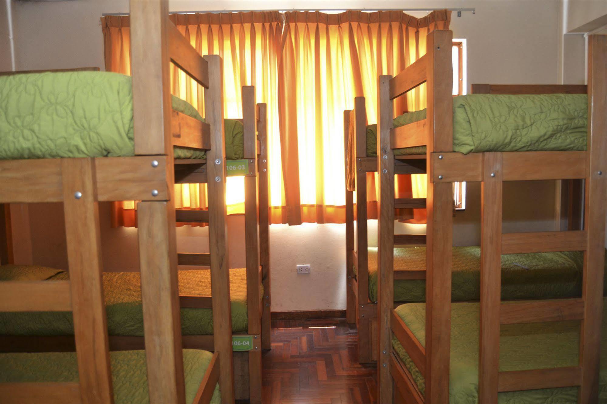 Che Lagarto Hostel Lima Eksteriør billede