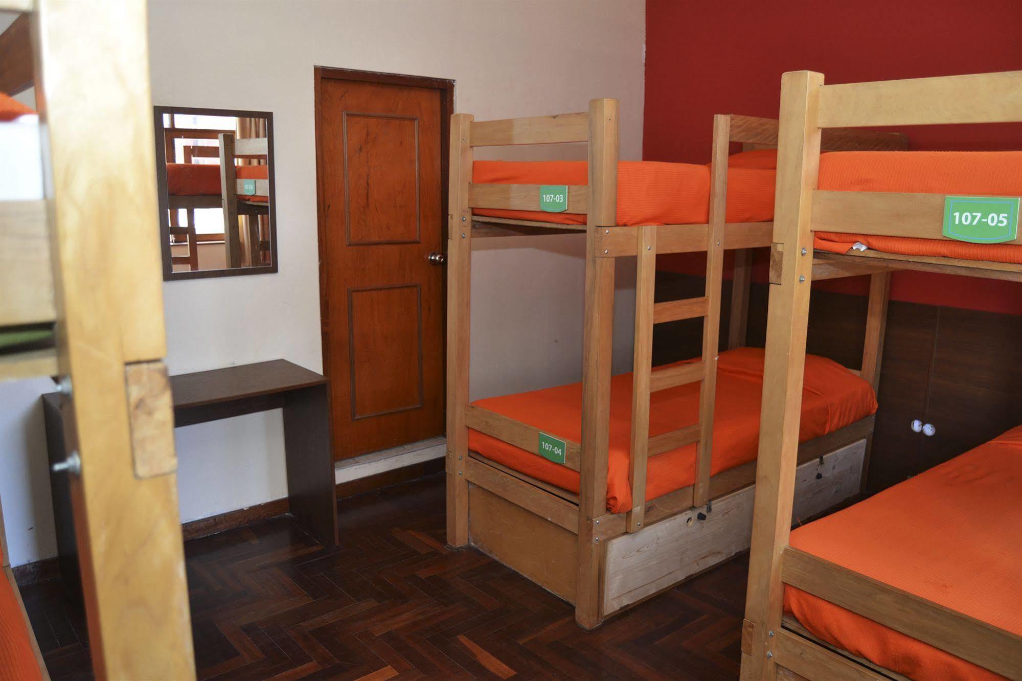 Che Lagarto Hostel Lima Eksteriør billede